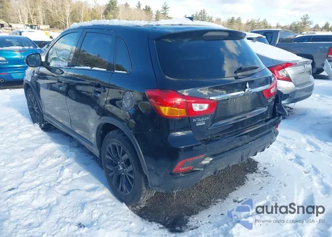 2019 Mitsubishi Outlander Sport 2.0 Le z USA, uszkodzony, nr VIN JA4AR3AU2KU024674